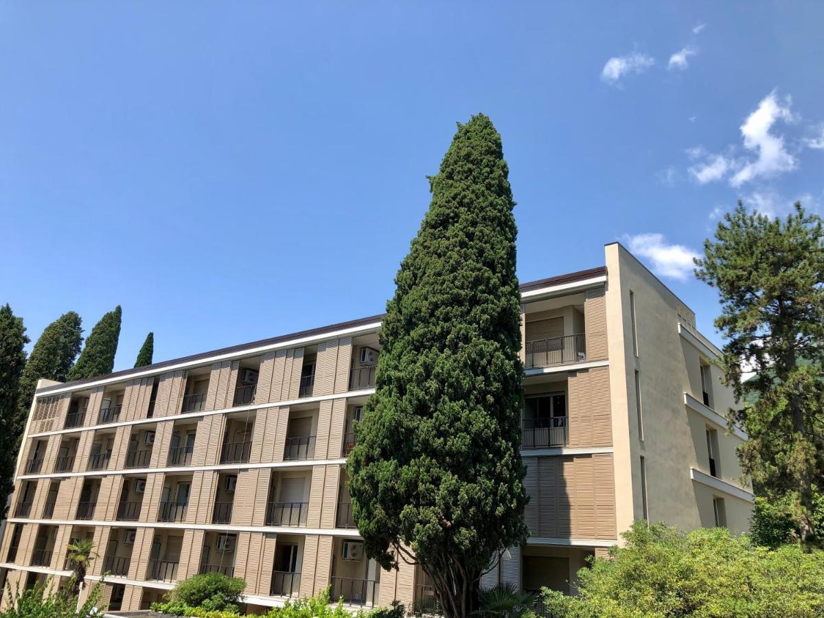 Residence Villa Alba Гардоне Ривьера Экстерьер фото